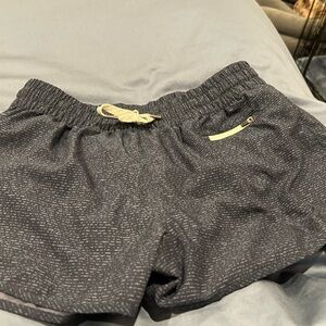 Vuori Women's Black and Gray Athletic Shorts